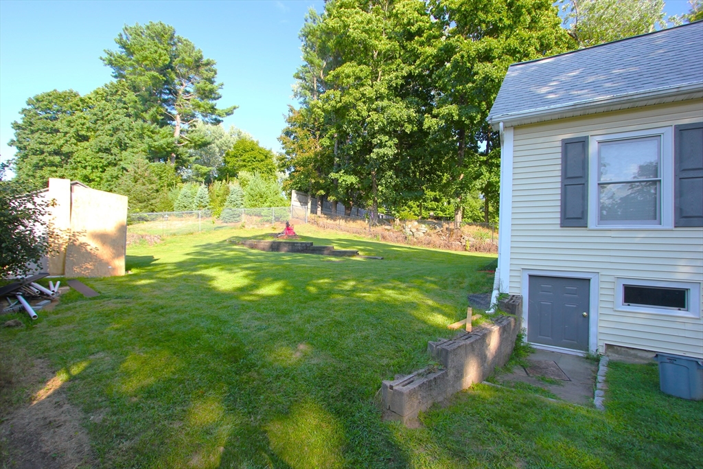 43 Oak St # 3