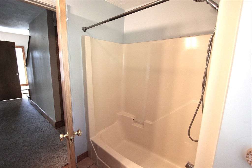 43 Oak St # 3