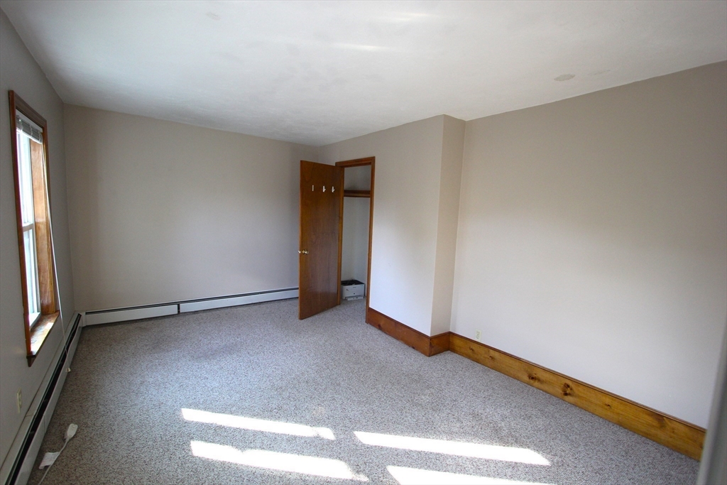 43 Oak St # 3