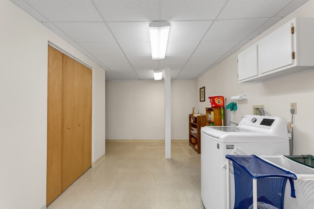 10 Birchtree Cir # 10