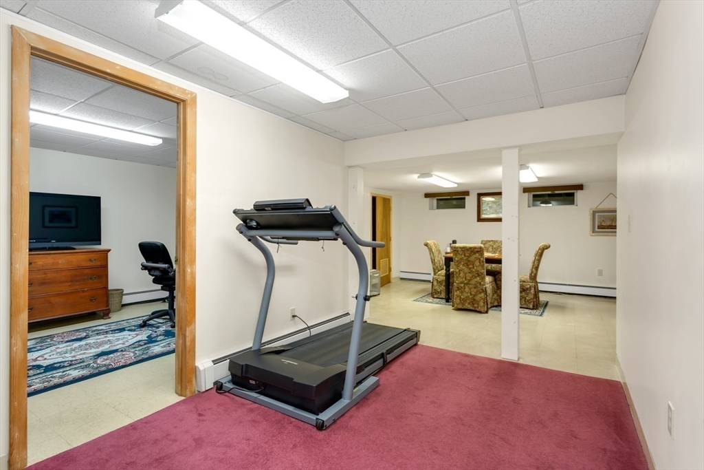 10 Birchtree Cir # 10