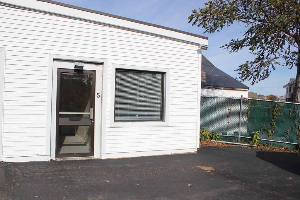16 Cottage St # 5