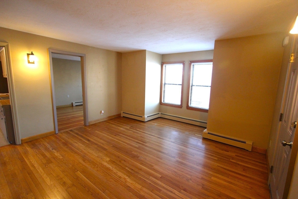 44 Winter St # 1