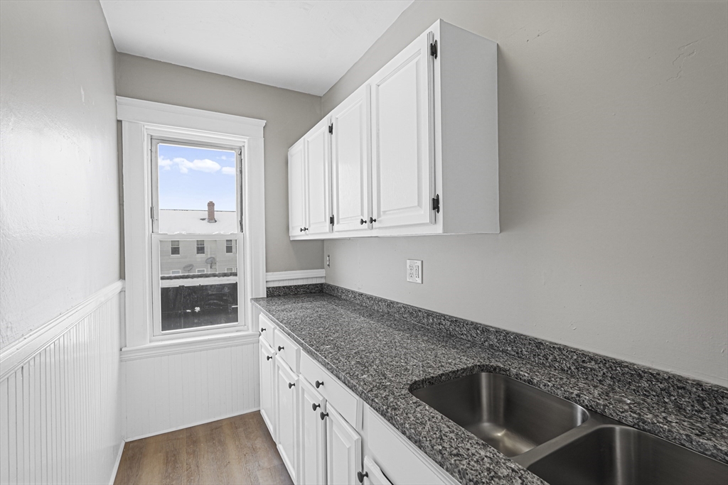 64 Stockton Street # 3