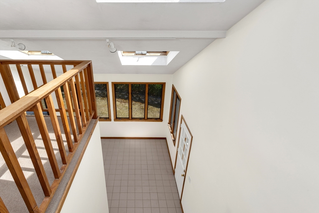 13 Mackintosh St