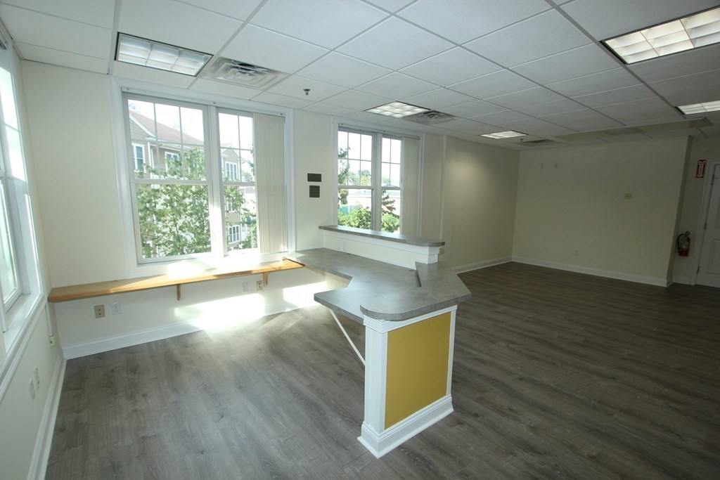 9 Summer St # 205