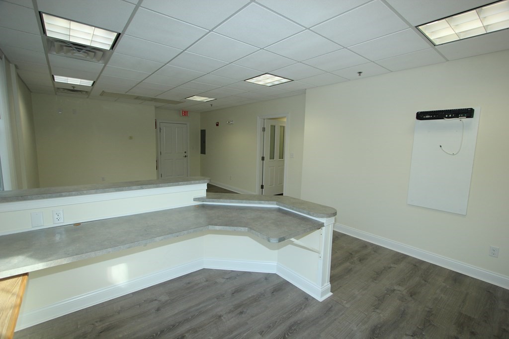 9 Summer St # 205