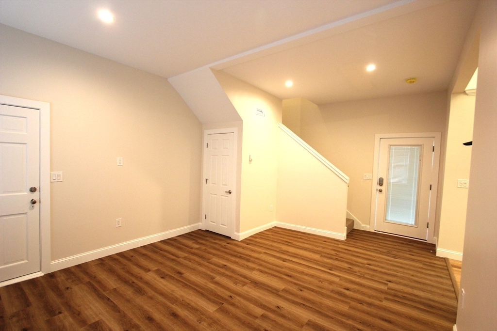 119 County St # 2