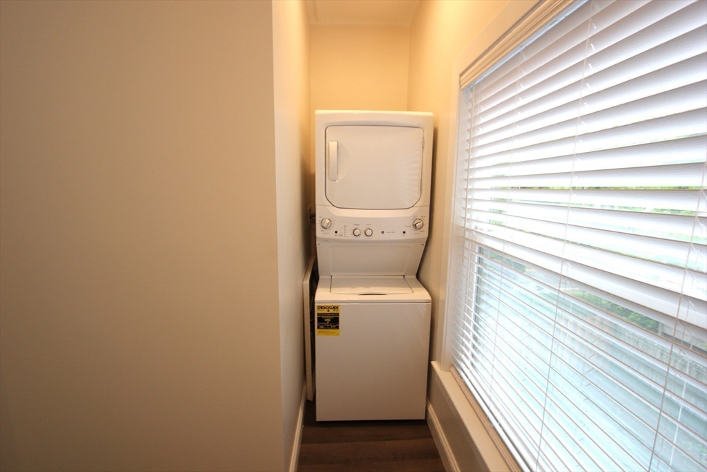 119 County St # 2