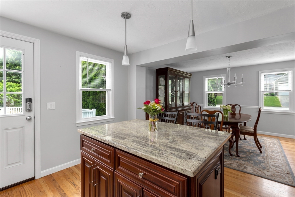 194 Crossfield Rd