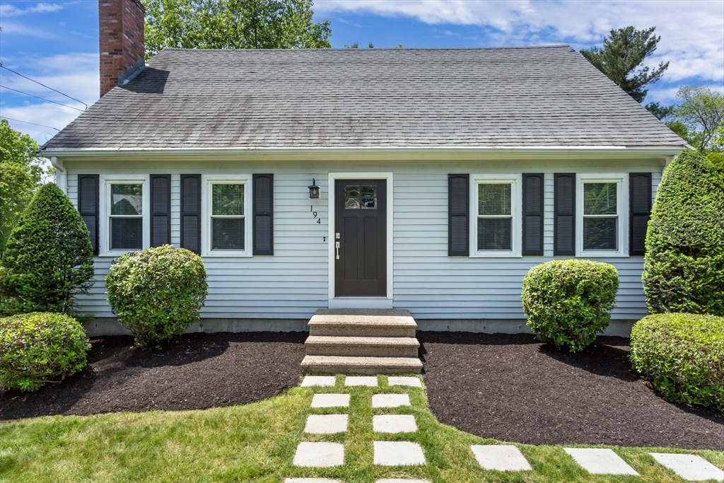 194 Crossfield Rd