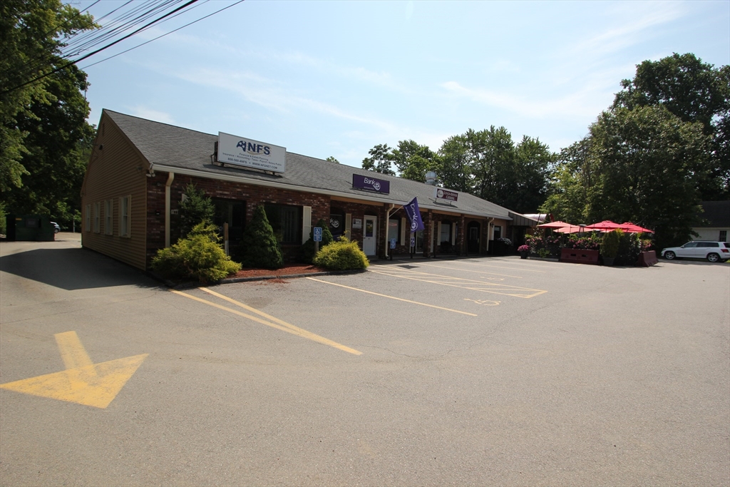 667 South St # 1