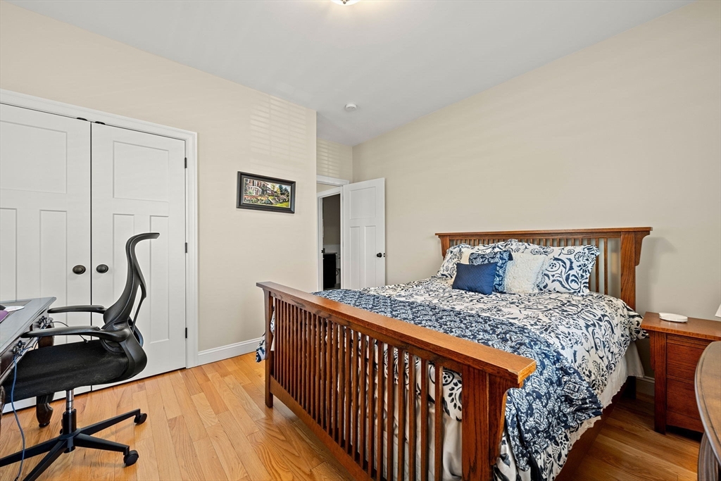 17 Fox Hill Lane # 17