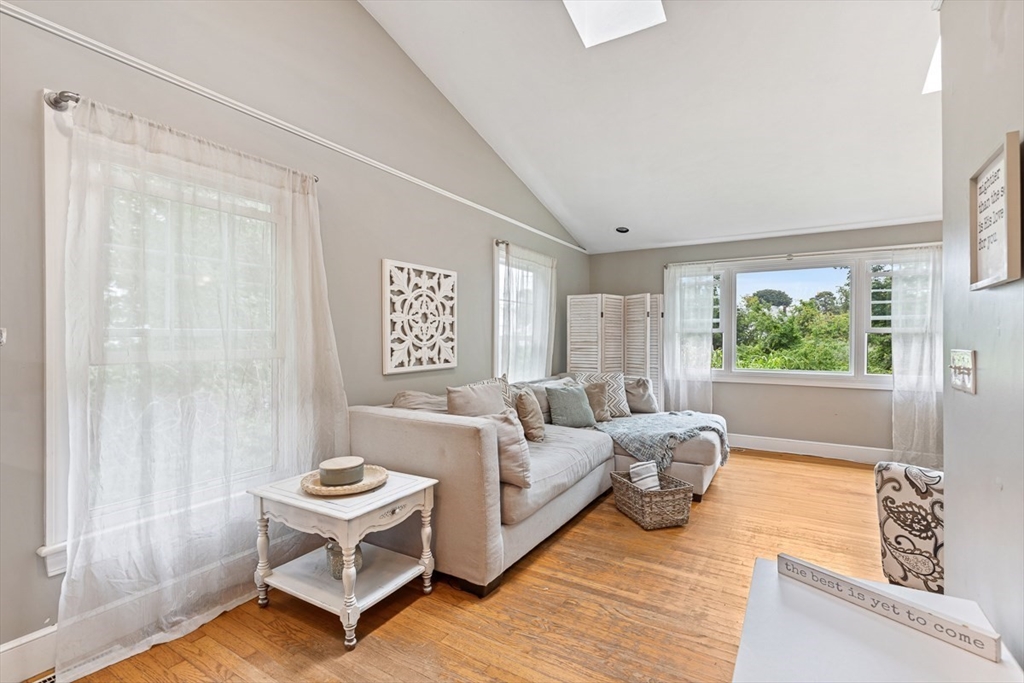 7 Ocean View Ave