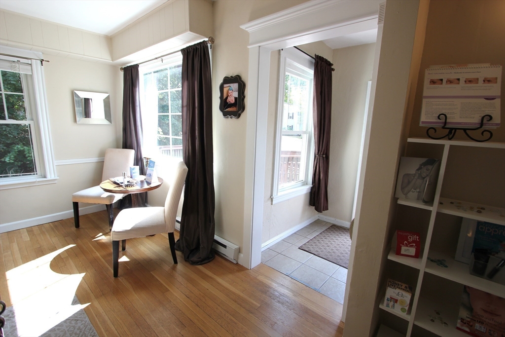 323 W Central St