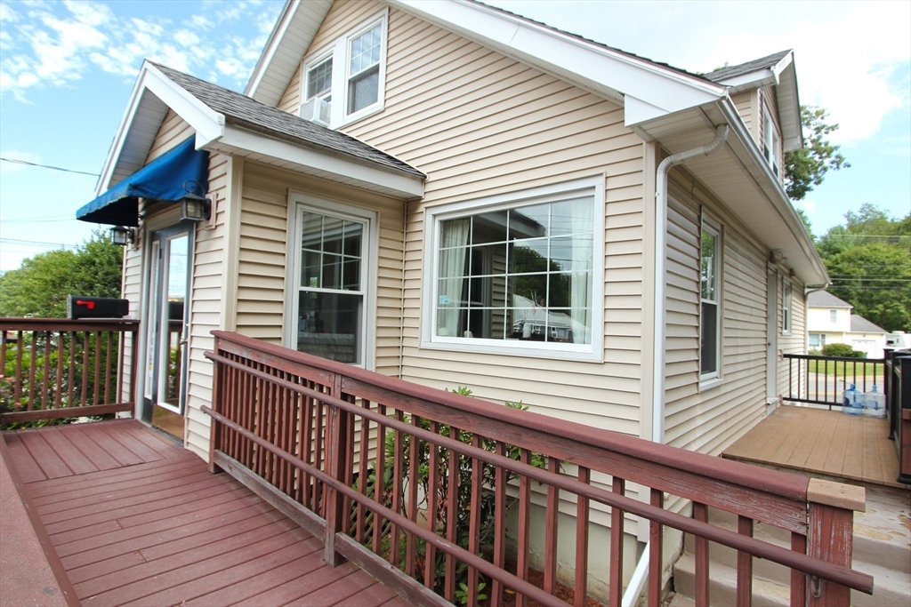 323 W Central St