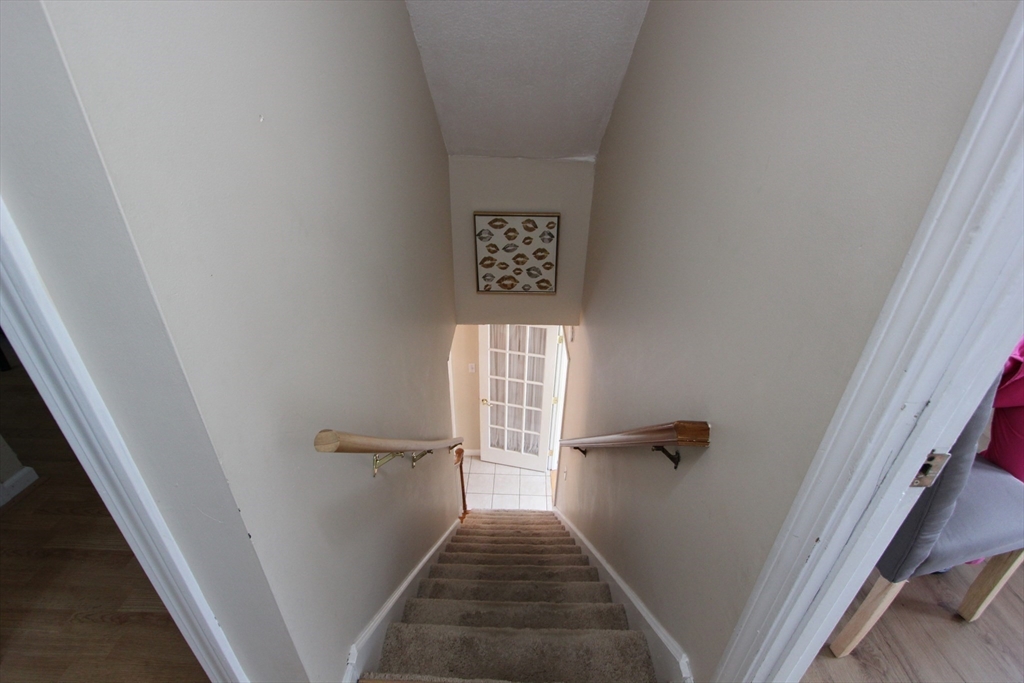 323 W Central St