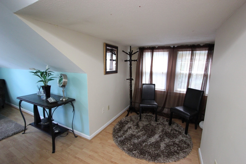 323 W Central St