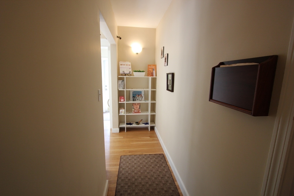 323 W Central St