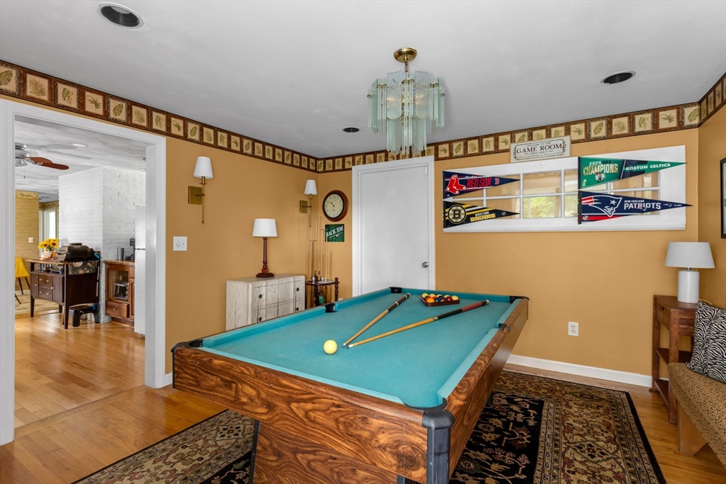 232 Bates Rd