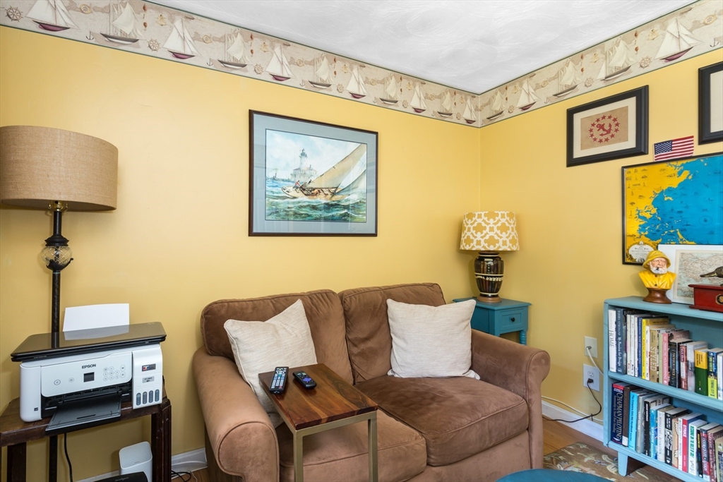 232 Bates Rd