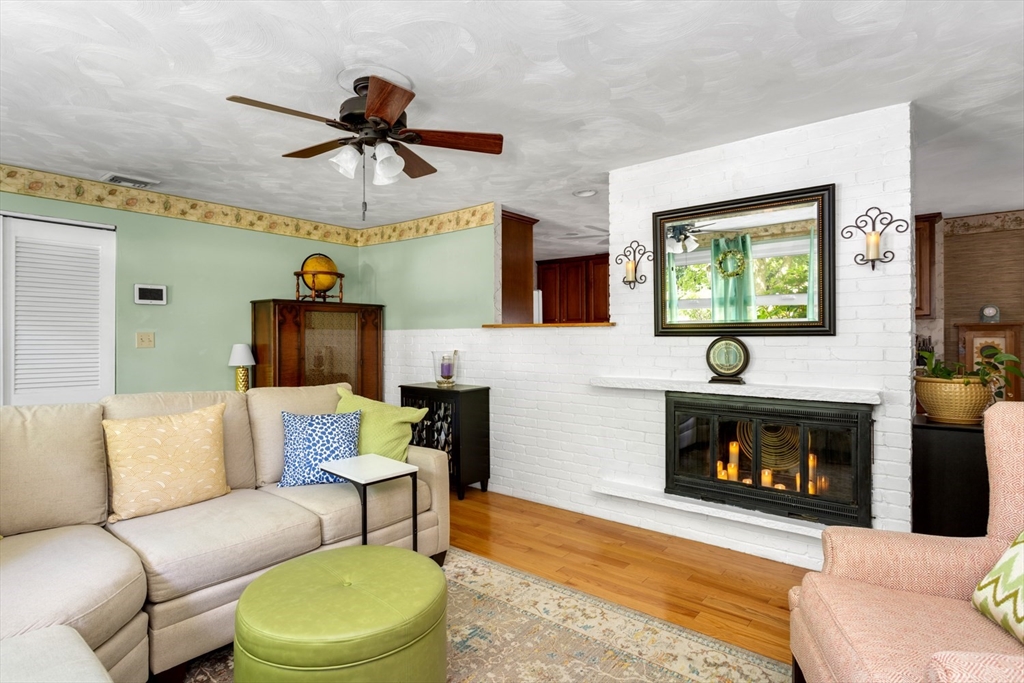 232 Bates Rd