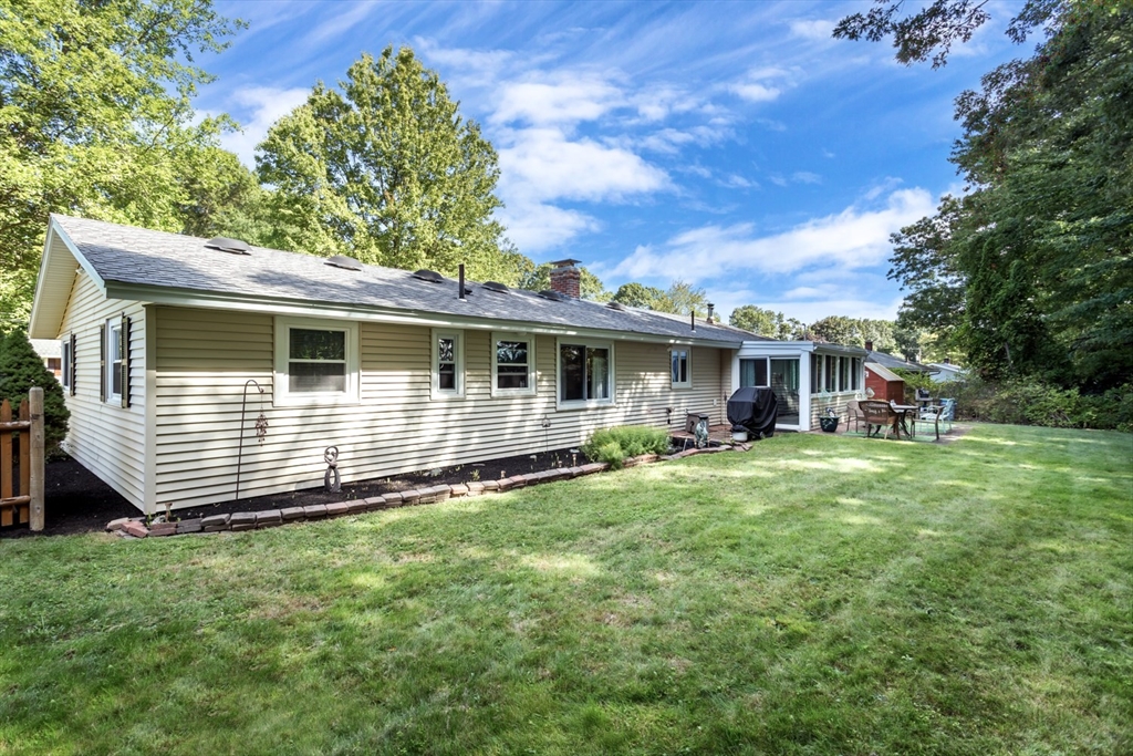 232 Bates Rd