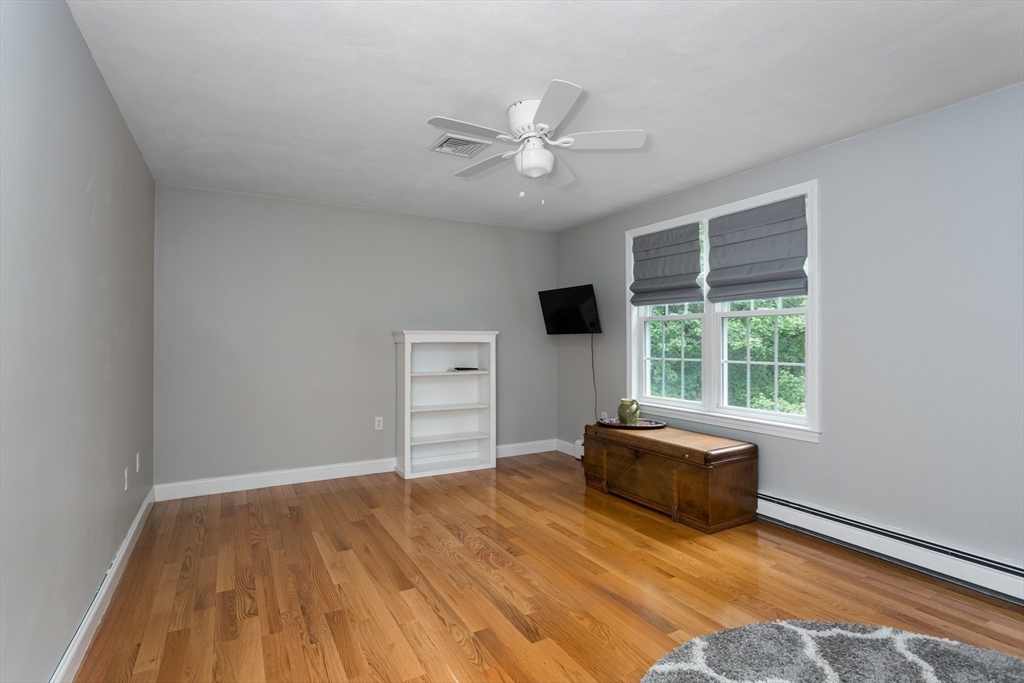 9 Jefferson Rd