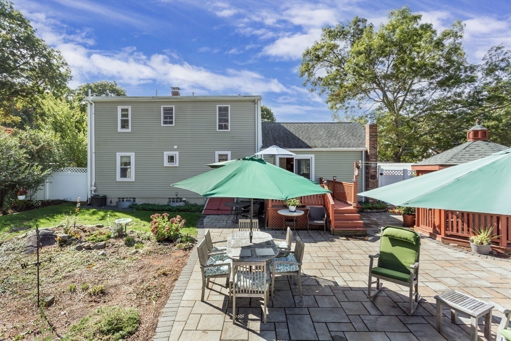 120 Charles Ave Ext