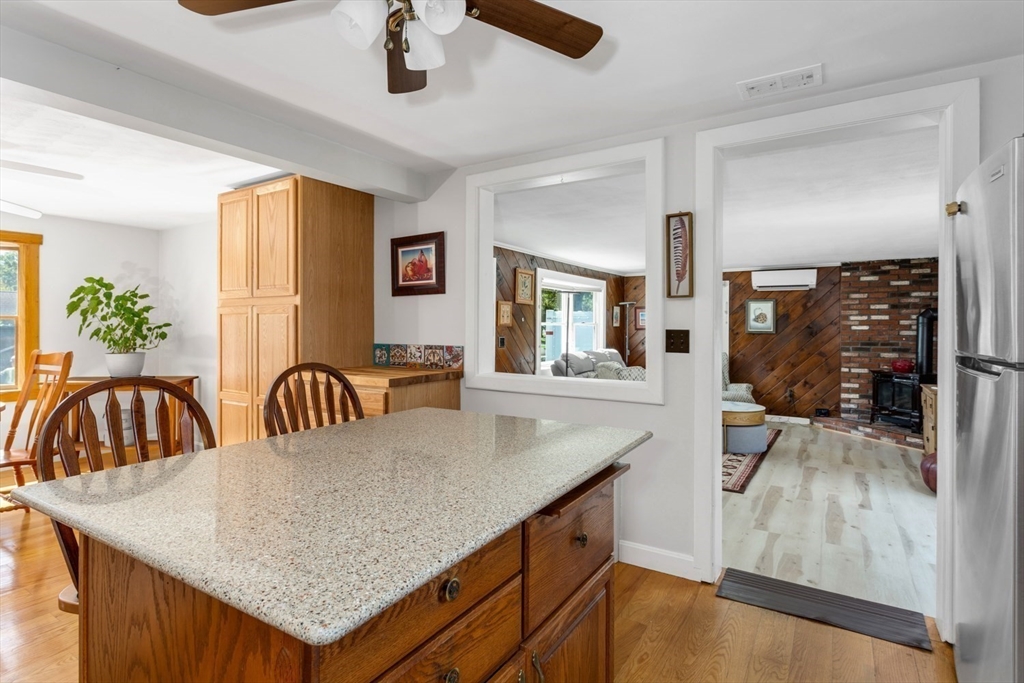 120 Charles Ave Ext