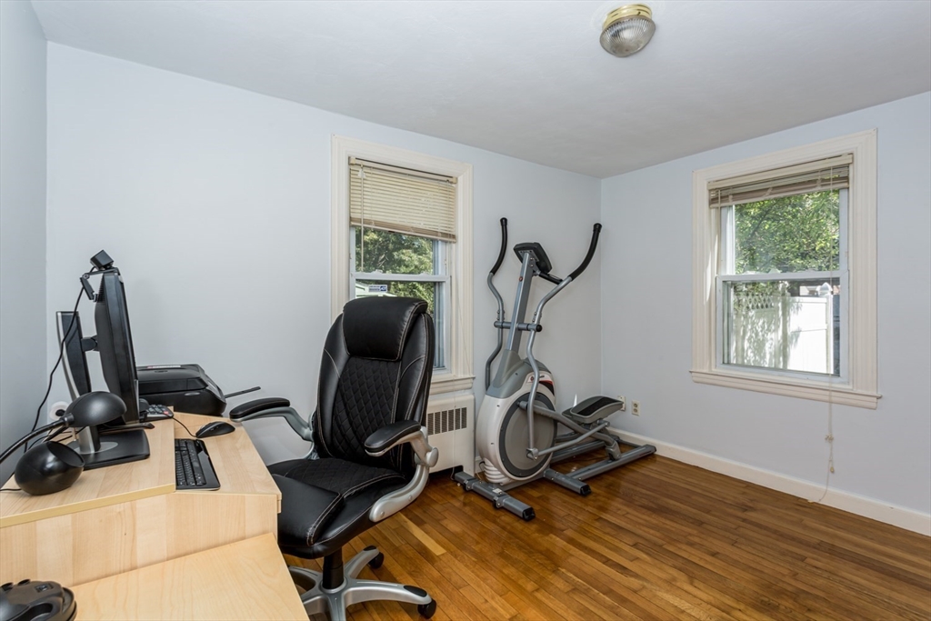 120 Charles Ave Ext