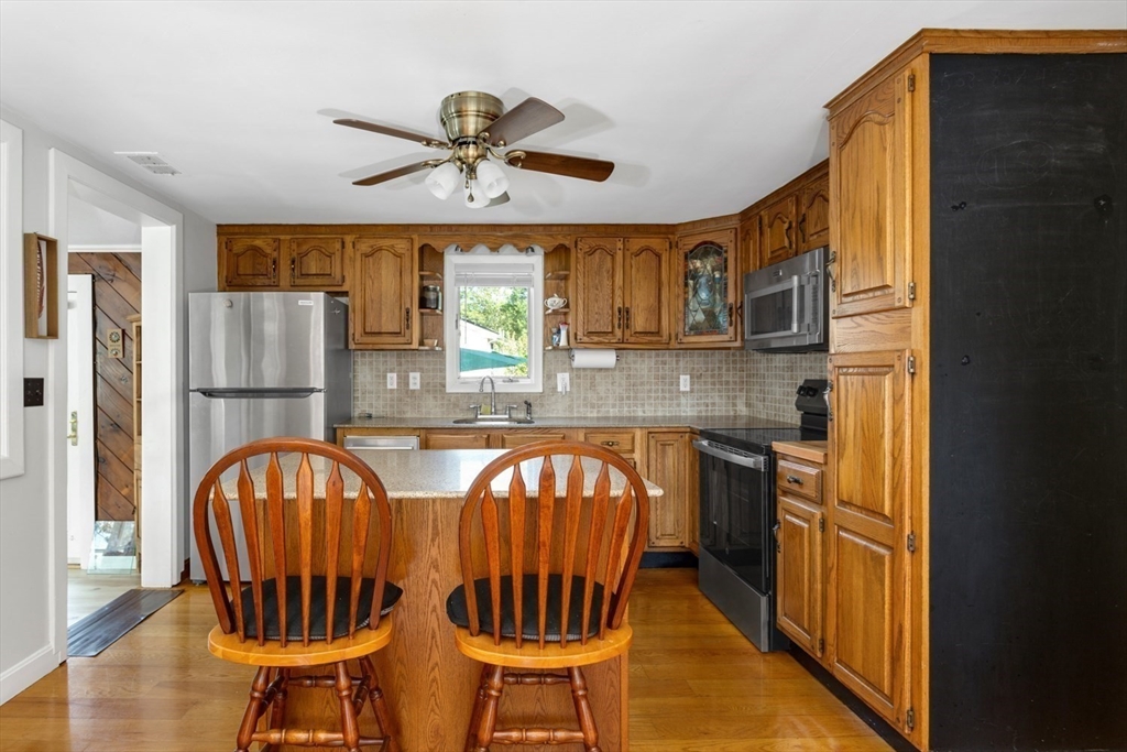 120 Charles Ave Ext