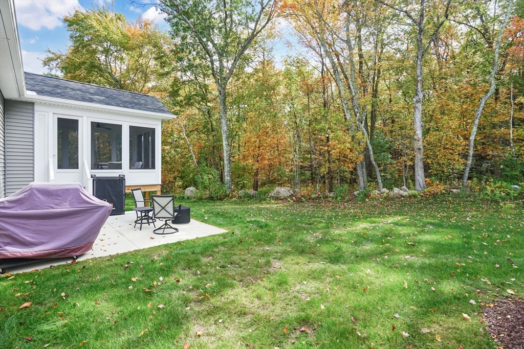 92 Sandalwood Dr # 92