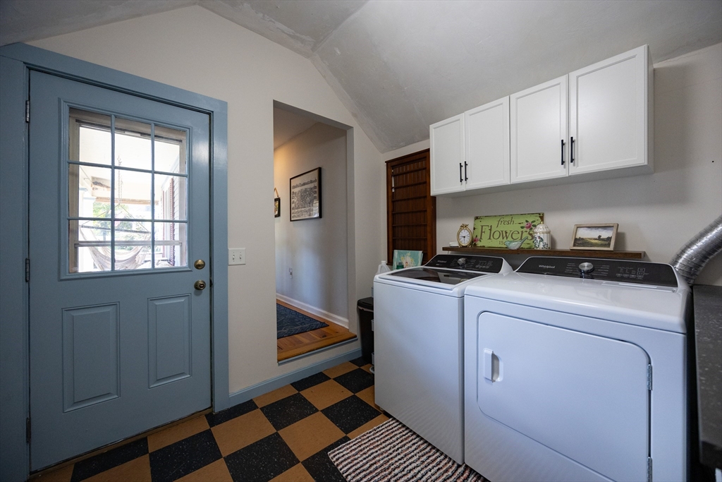 99 Pleasant St