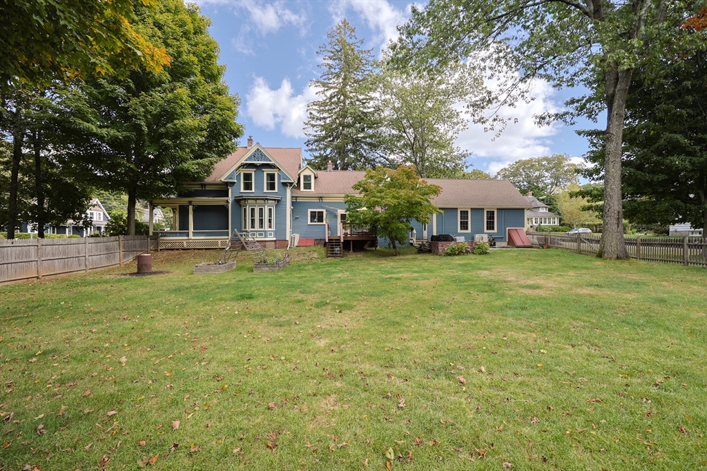 99 Pleasant St