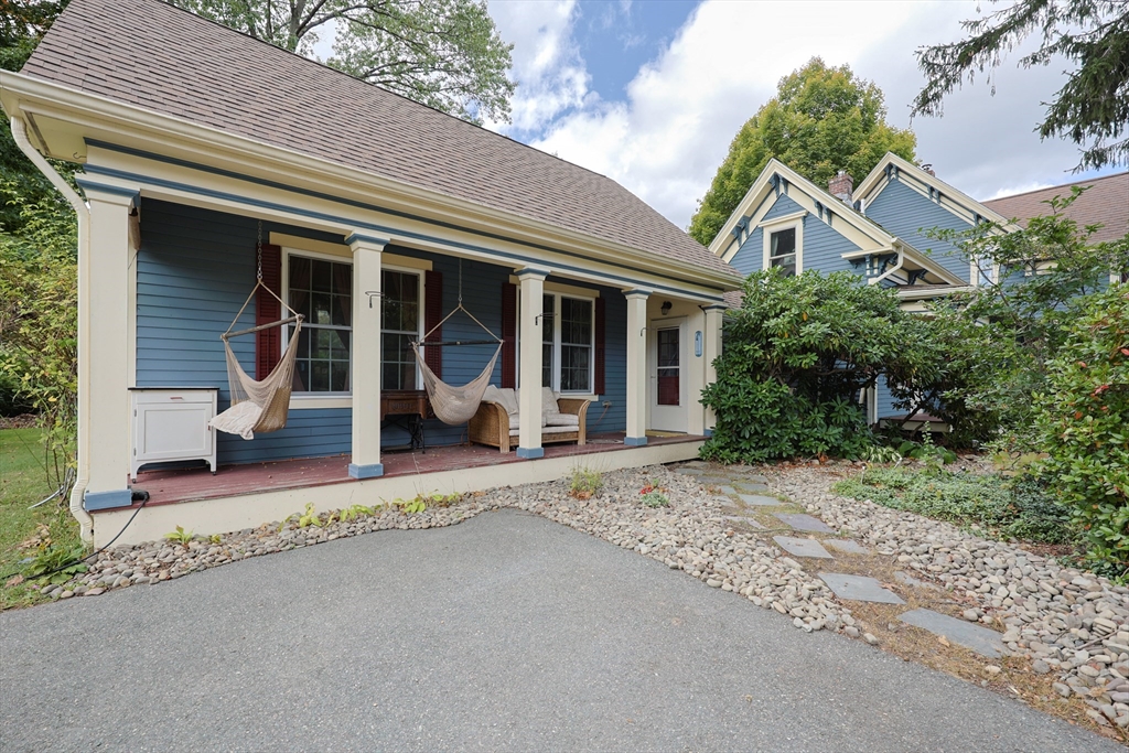 99 Pleasant St