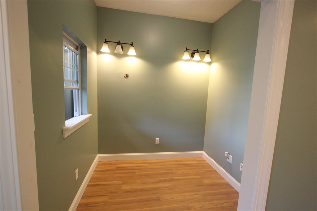 37 Ruggles St