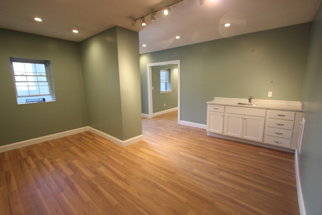 37 Ruggles St