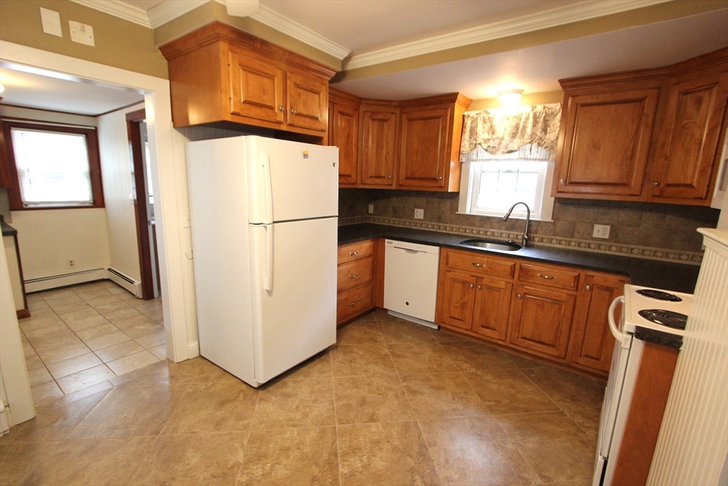 75 Wachusett St