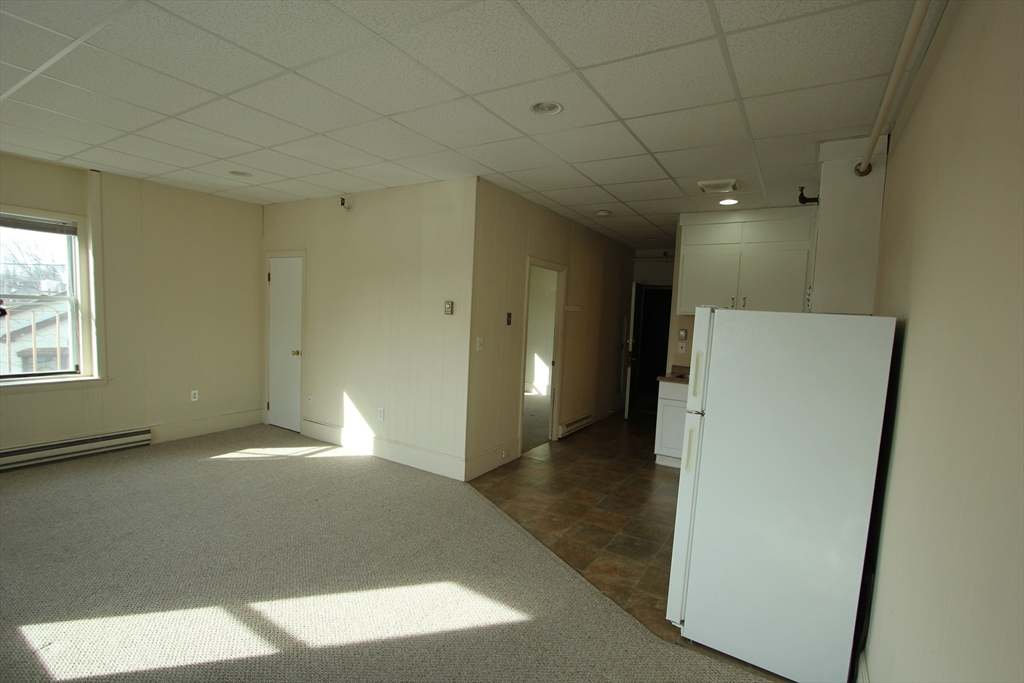18 E Central St # 4