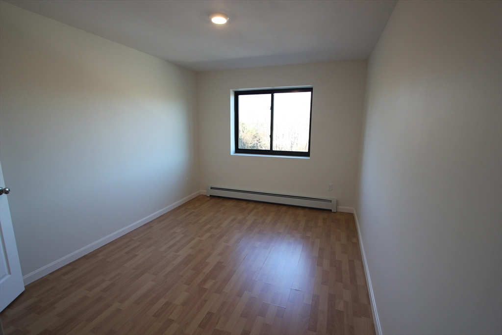 139 King St # 304B