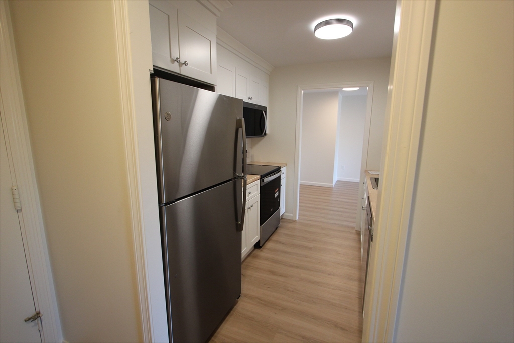 139 King St # 304B