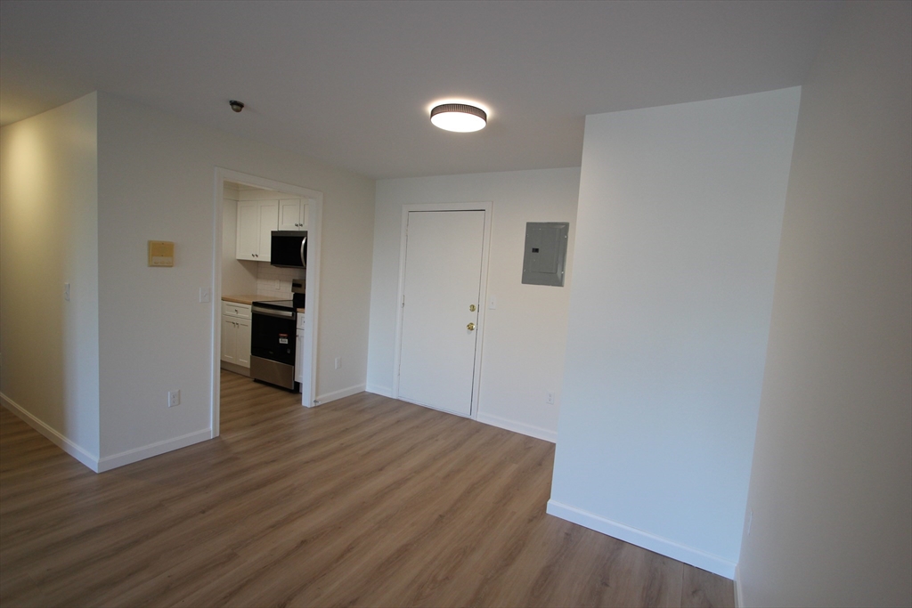 139 King St # 304B