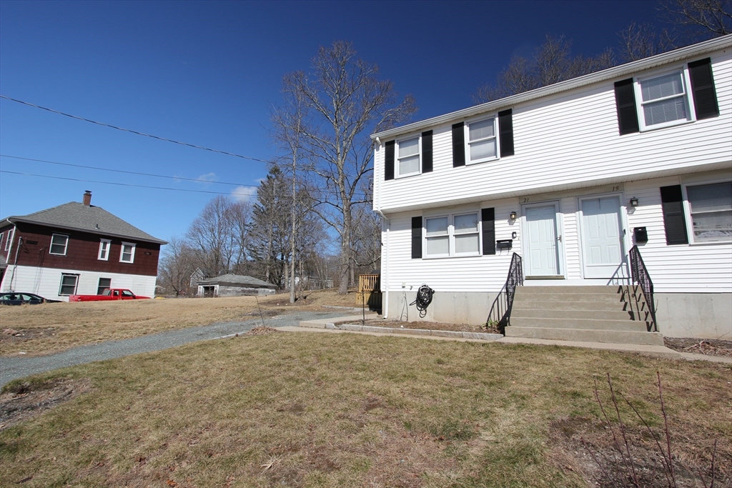 21 Moore Ave # 21