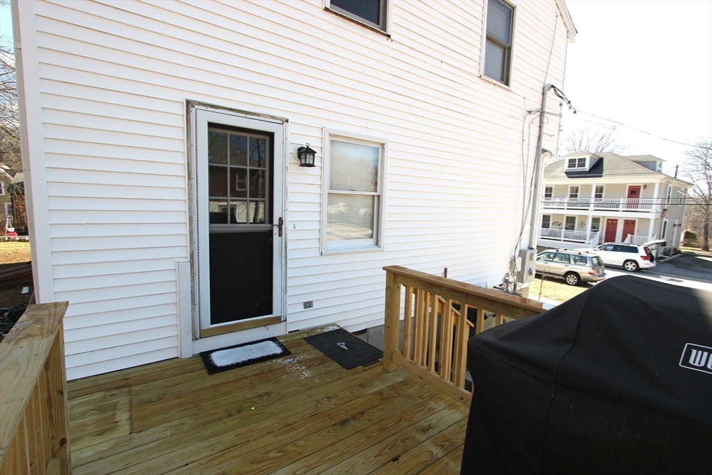 21 Moore Ave # 21