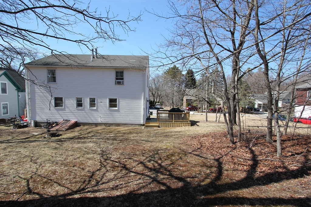 21 Moore Ave # 21