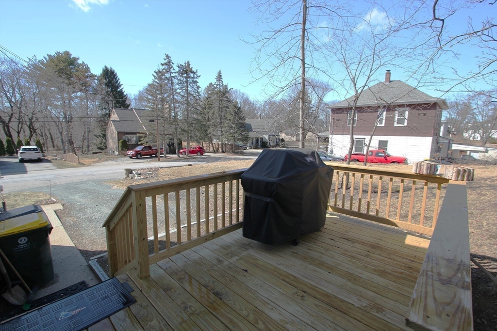21 Moore Ave # 21