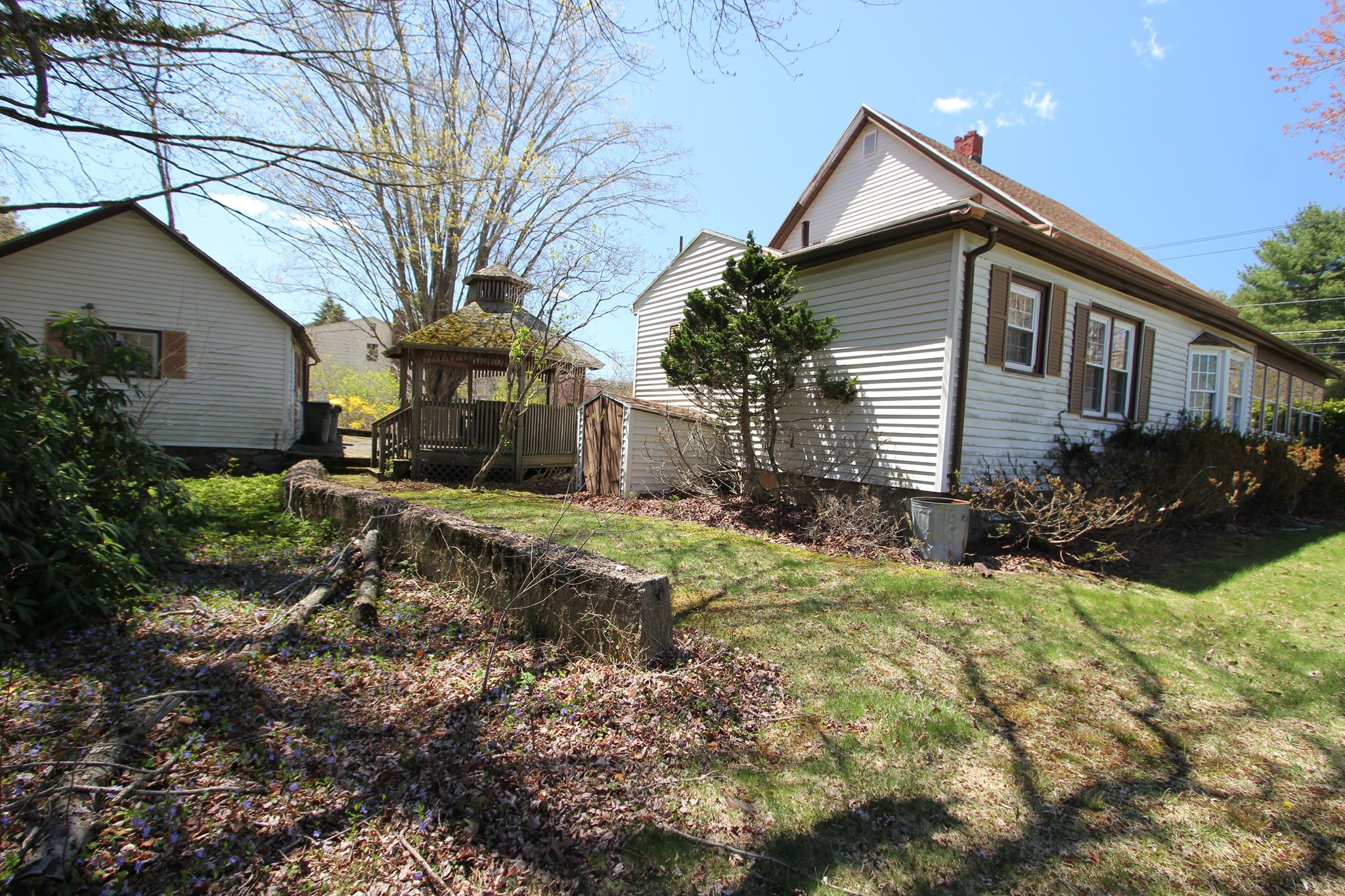 300 Chestnut St