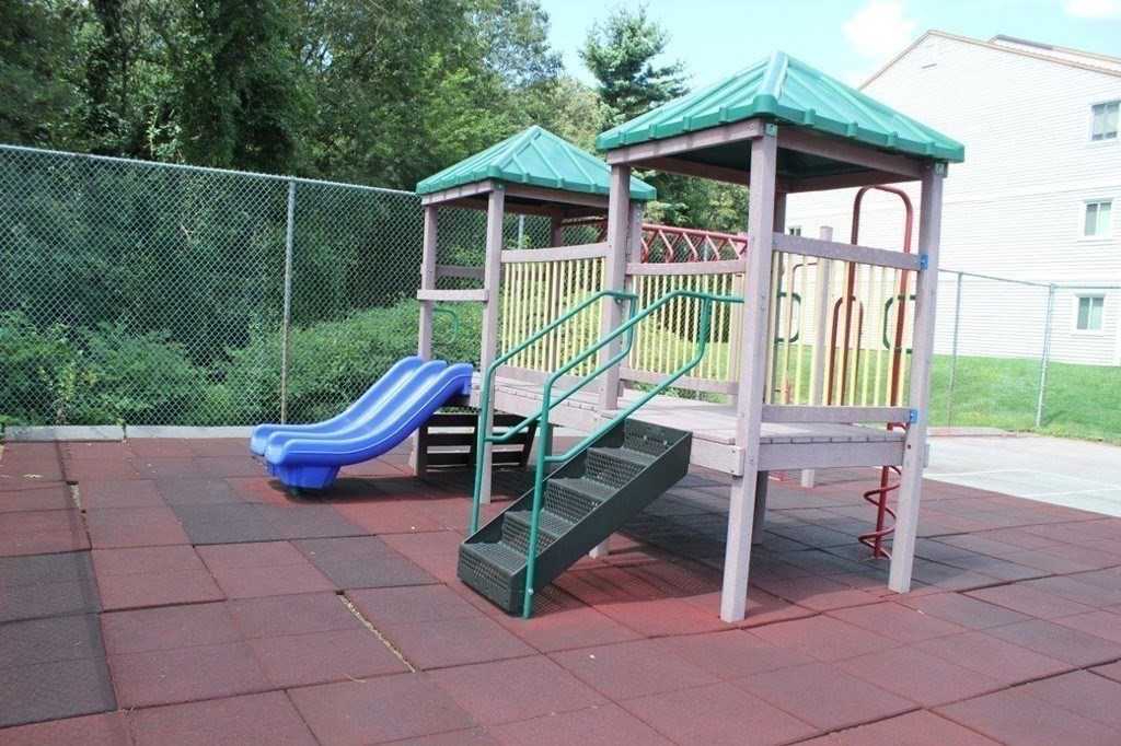 2412 Franklin Crossing Rd Unit: 2412