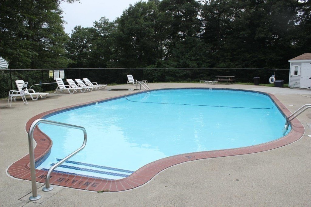 2412 Franklin Crossing Rd Unit: 2412